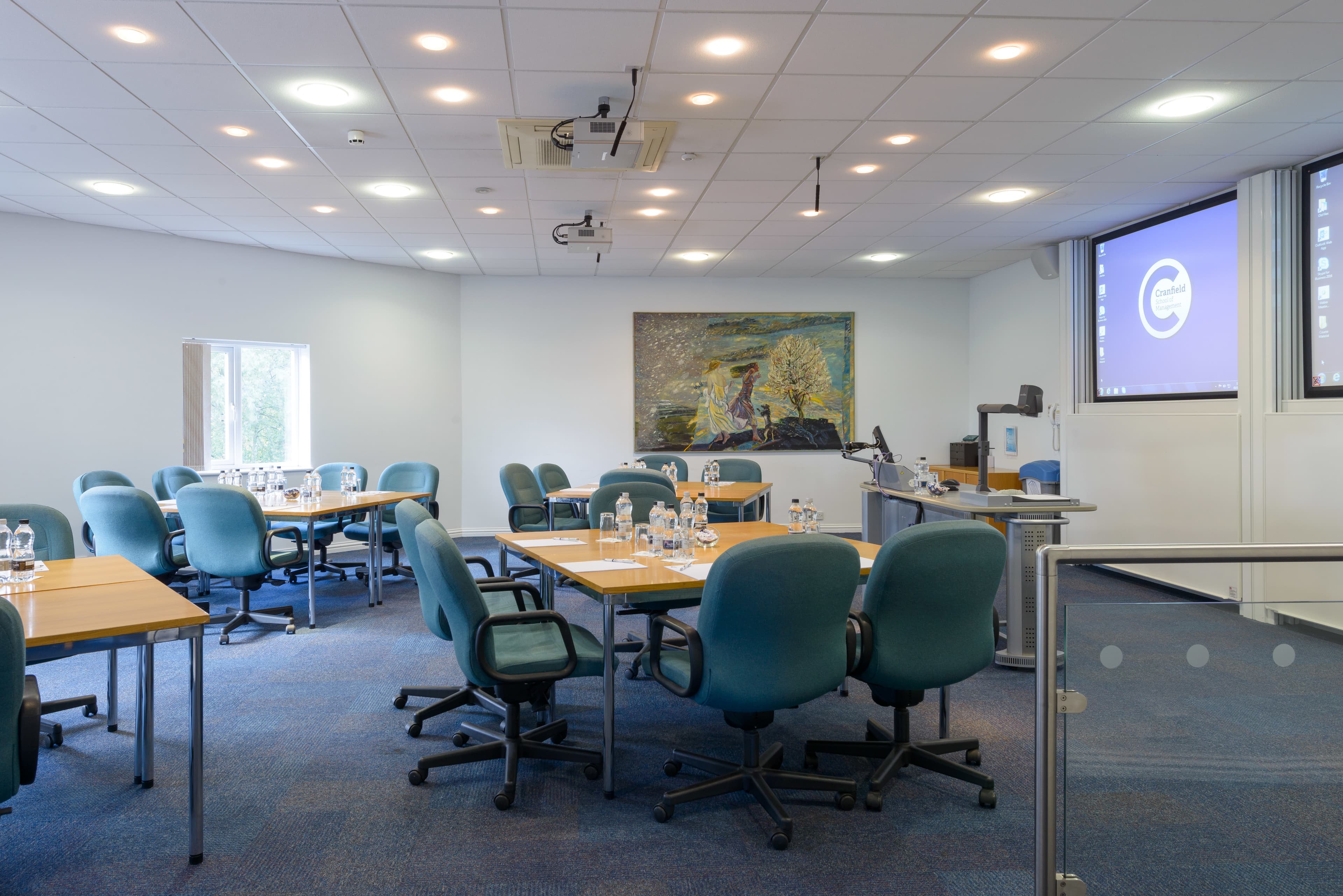 Photo of Venue Cranfield, LR16