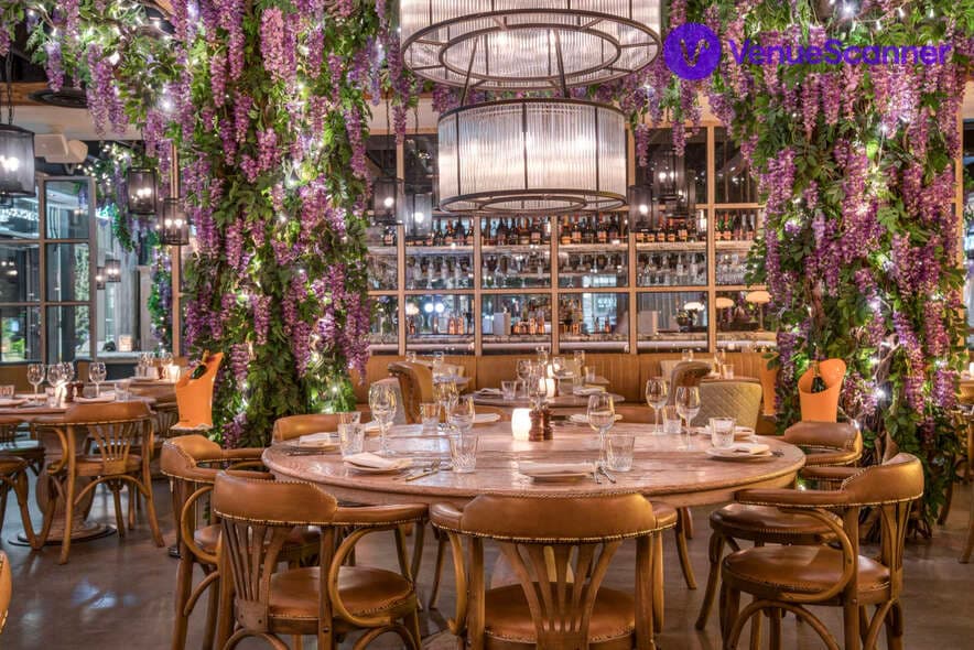 Victor's Oxford photo #3