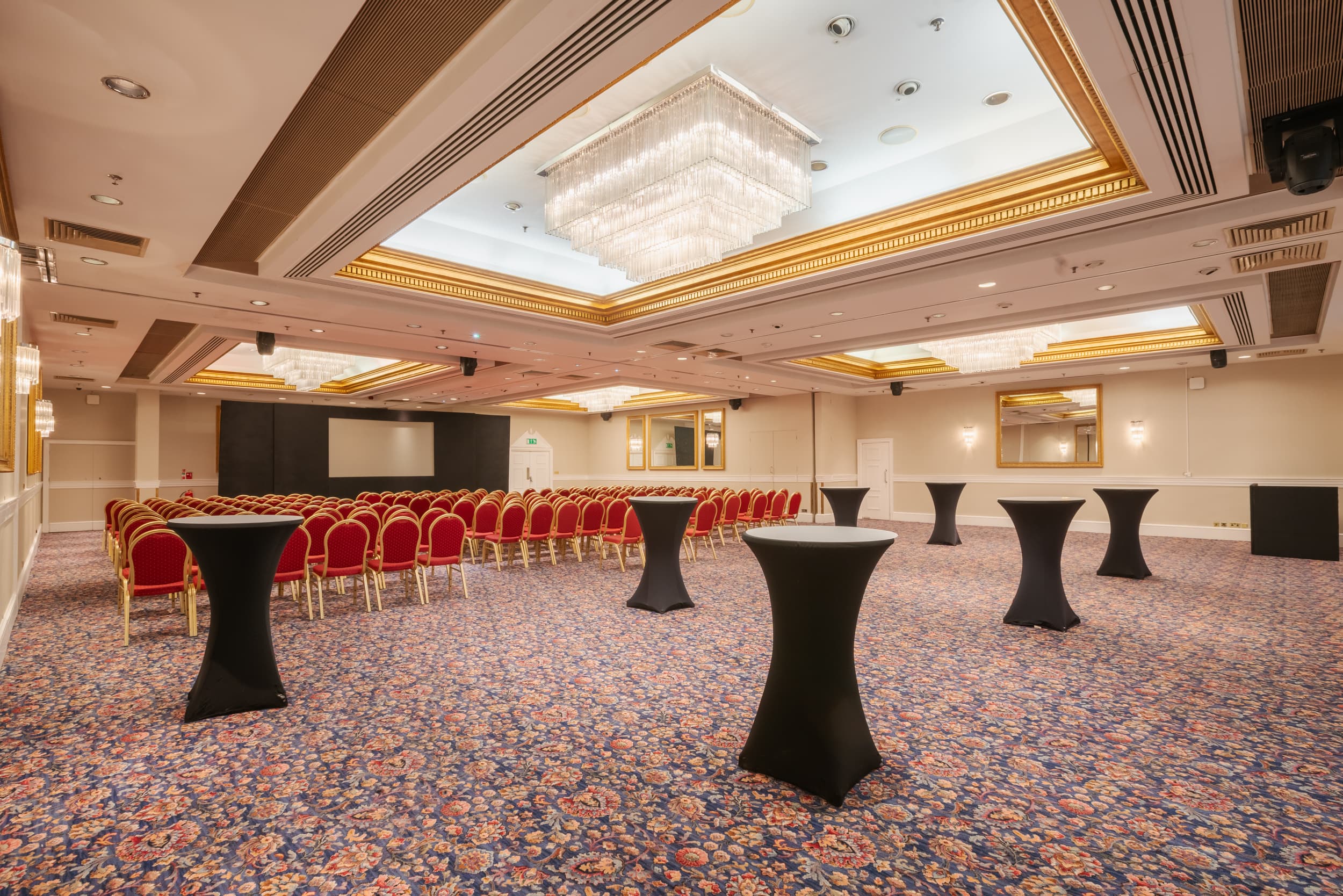 Kensington Suite, Millennium Gloucester Hotel photo #3