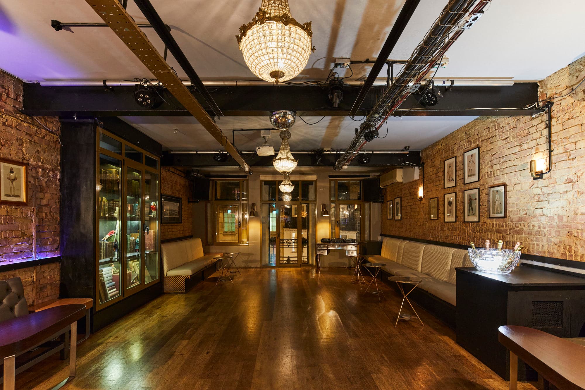 Level 1 Club Floor, The Varsity Club photo #8