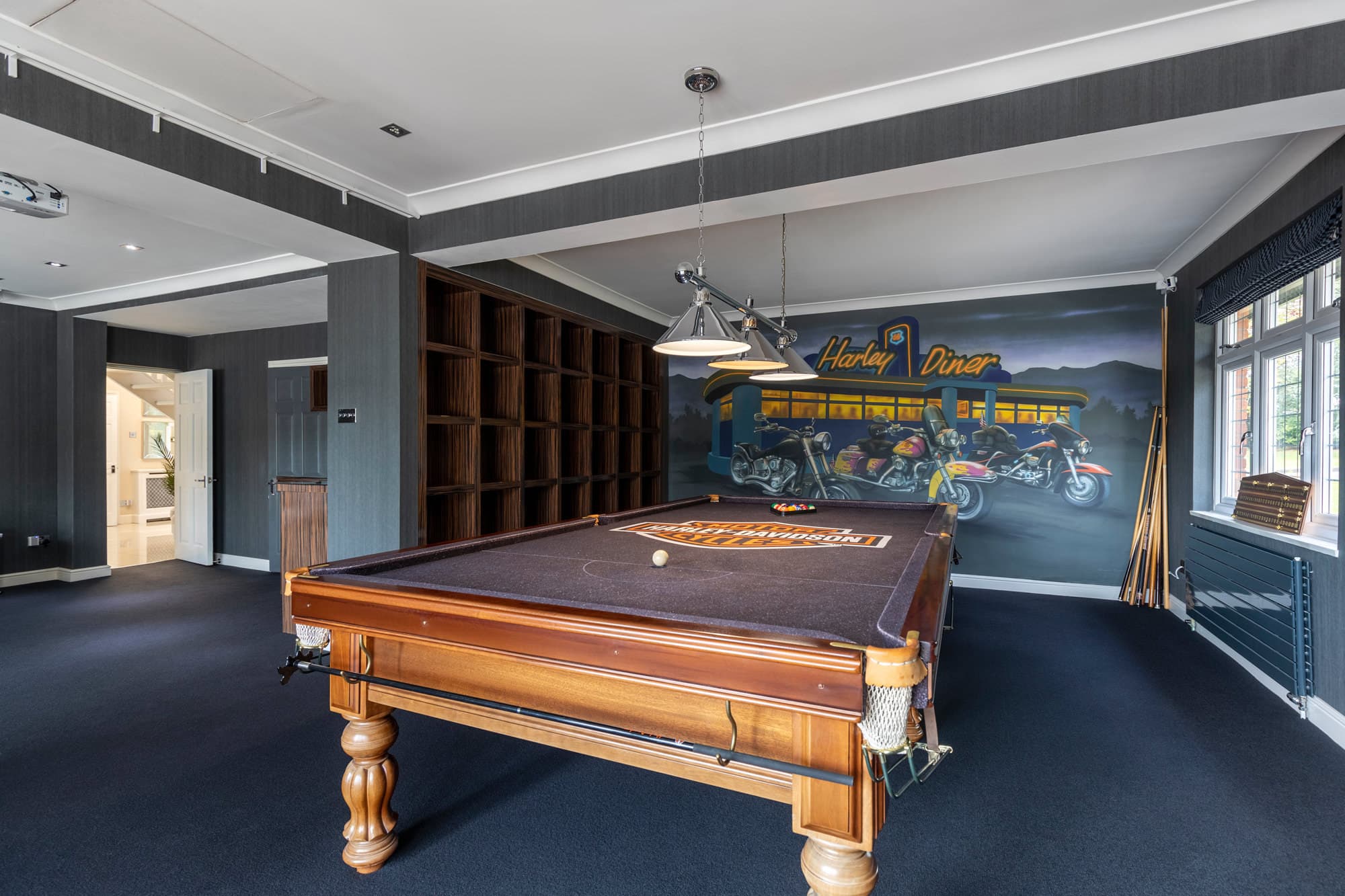 The Villa Mansion Shoots, The Villa Mansion photo #3