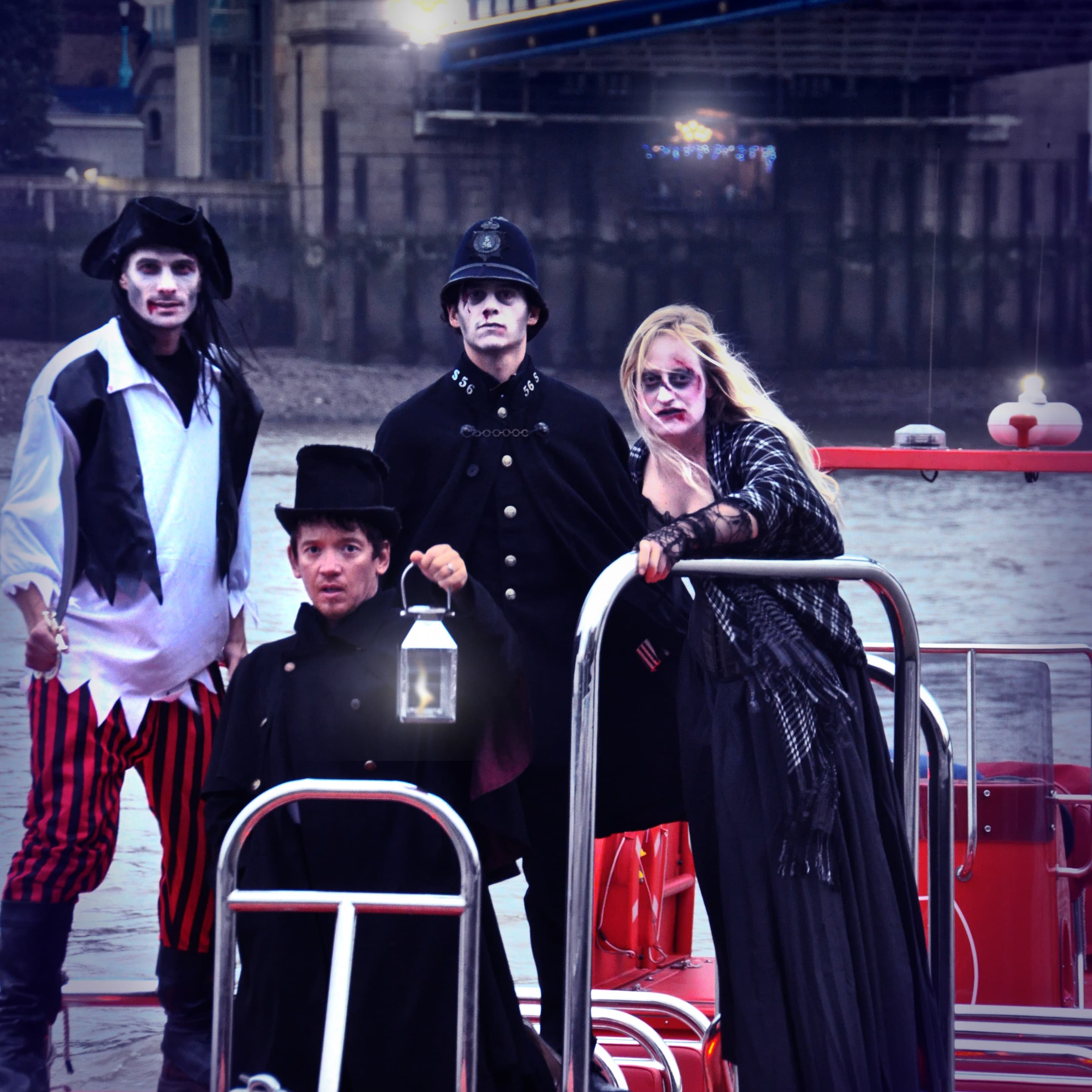 Thames Thriller, Thames Rockets photo #2