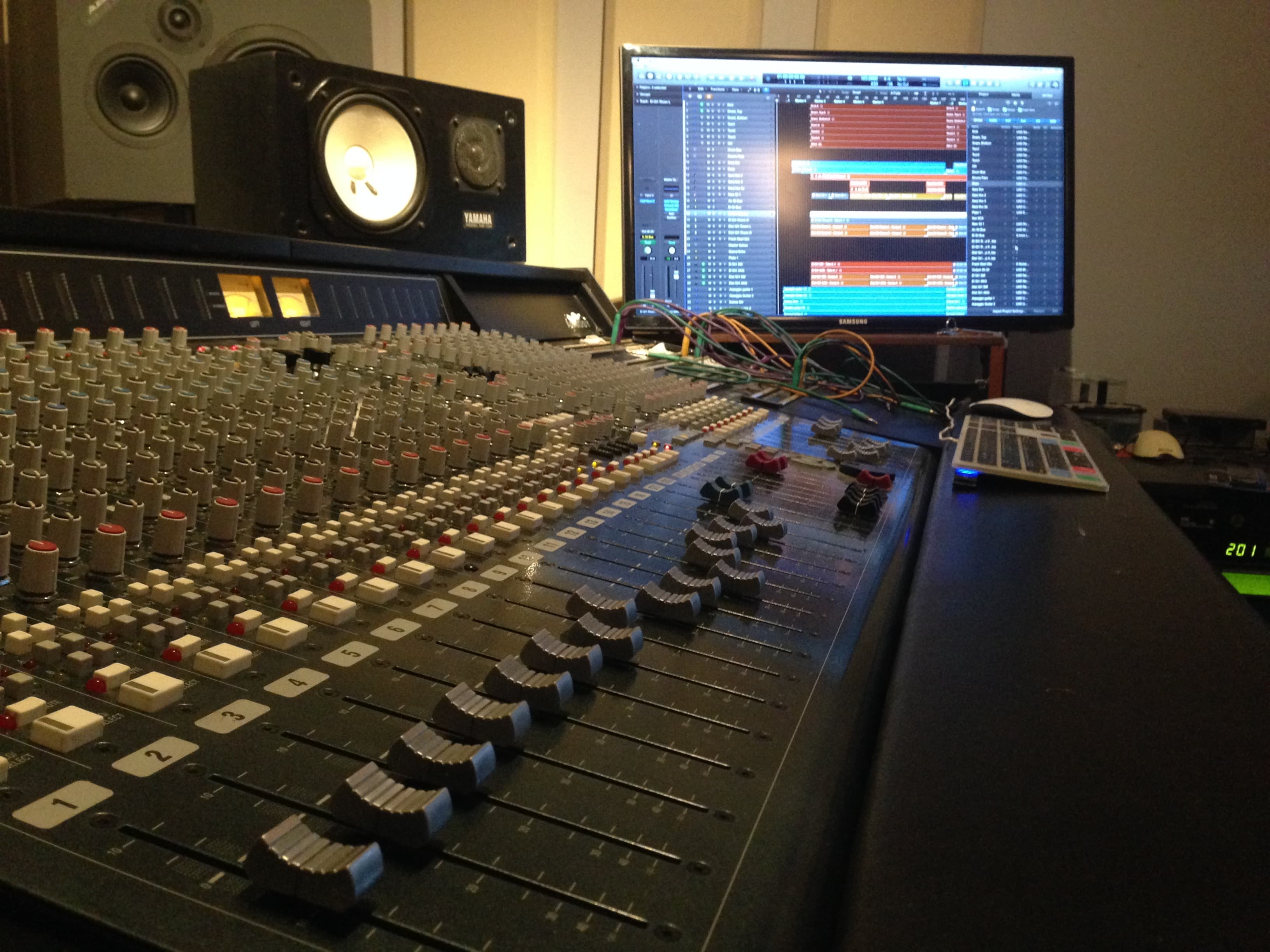 Room 1, Bonafidestudio photo #2
