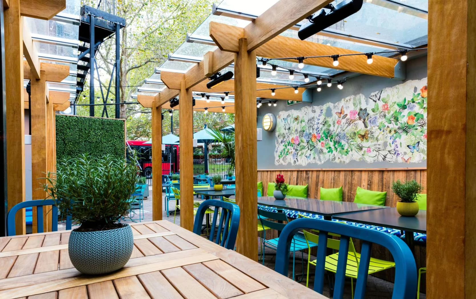 Garden Private Hire, Smiths Cocktail Bar photo #2