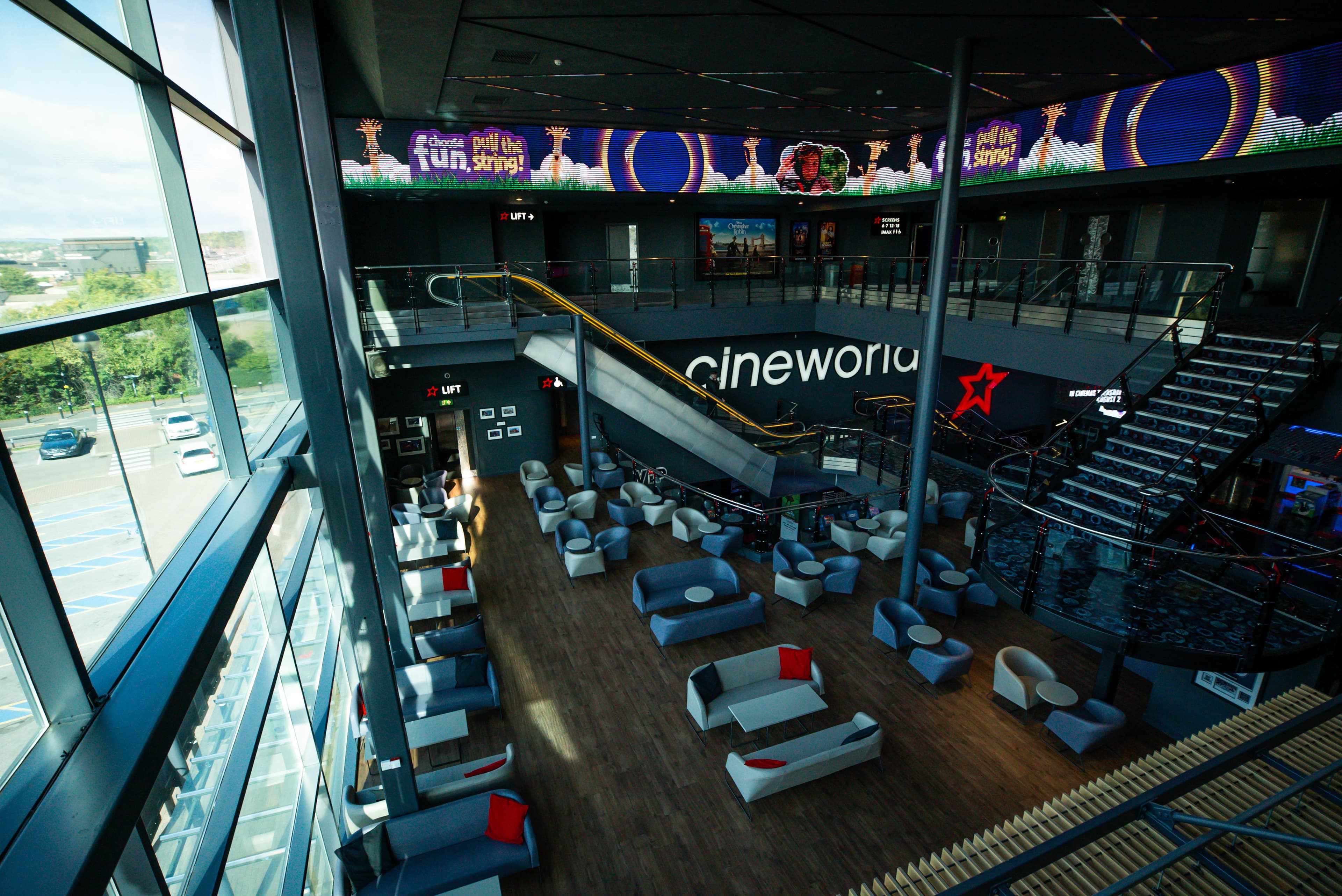 Screen 8 - 530 Seats, Cineworld Sheffield photo #5