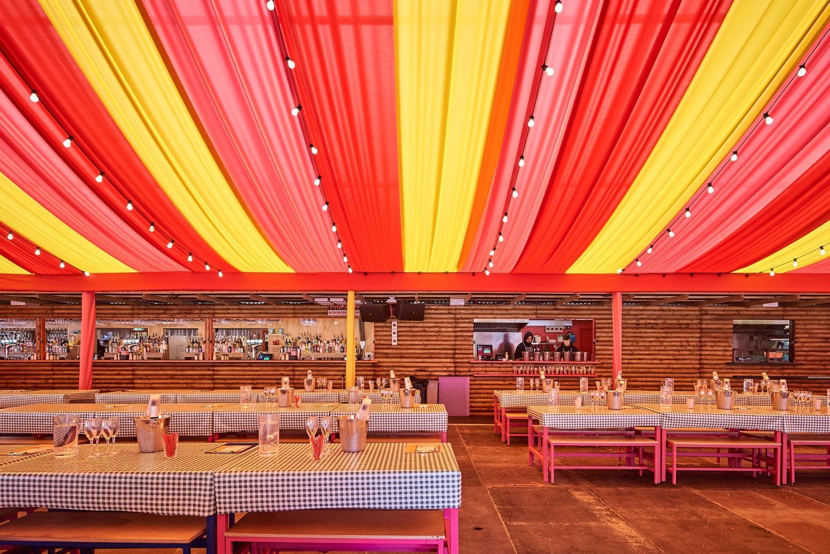 Exclusive Hire Of Luna Springs, Luna Springs photo #3