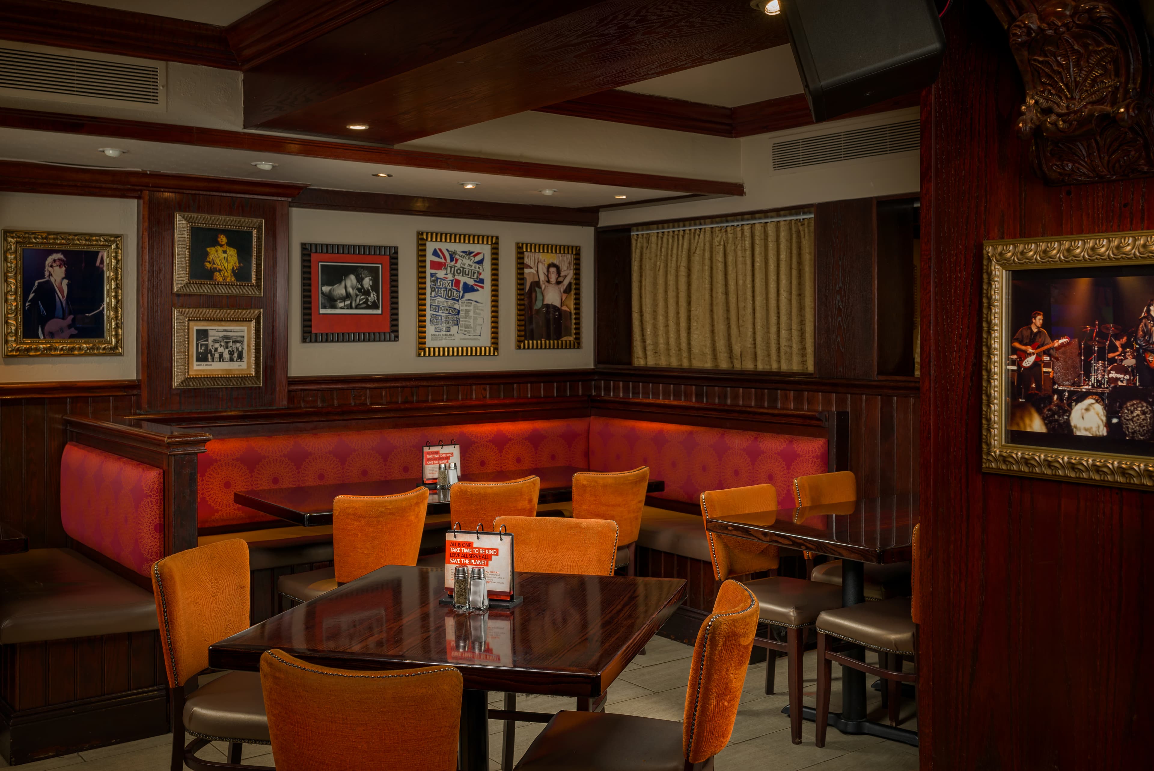 Whole Venue, Hard Rock Cafe Edinburgh photo #2