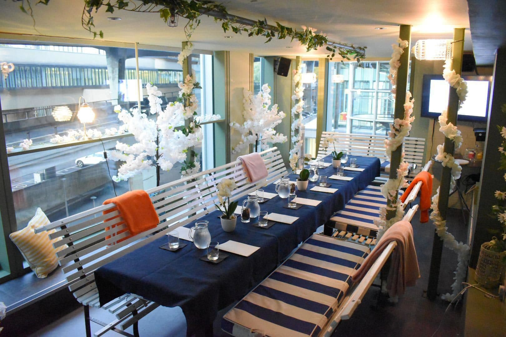 Room With No Name, Huckster London photo #1