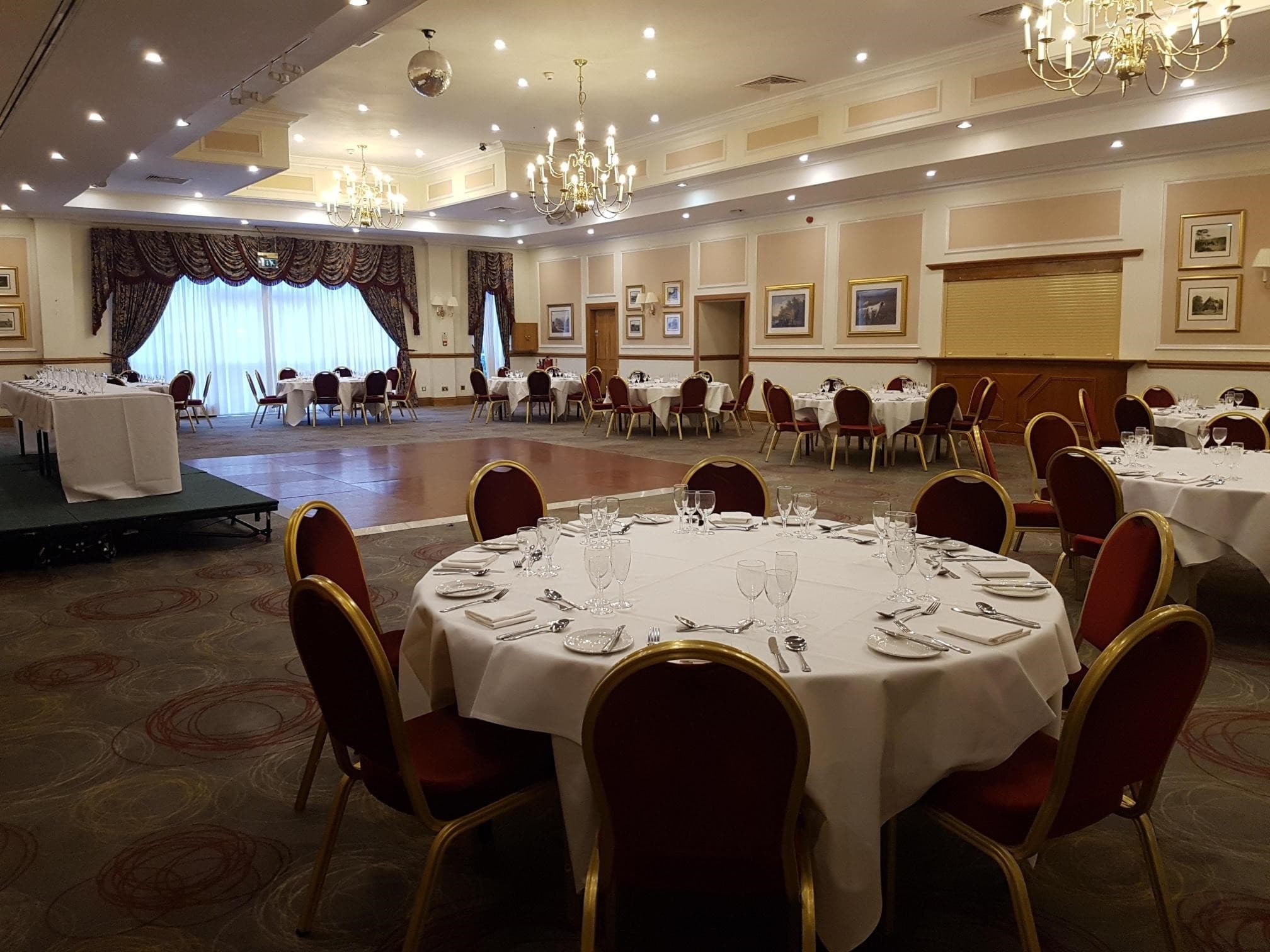 Photo of Last Drop Village Hotel & Spa, The Firwood Suite 