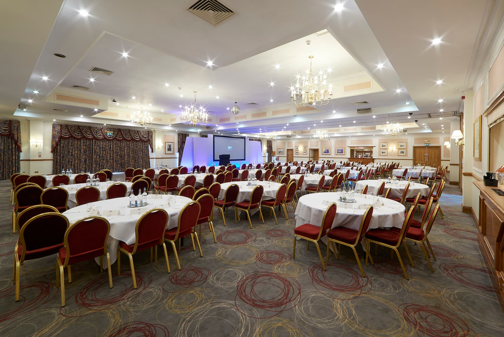 Last Drop Village Hotel & Spa, Pennine Suite, undefined photo #1