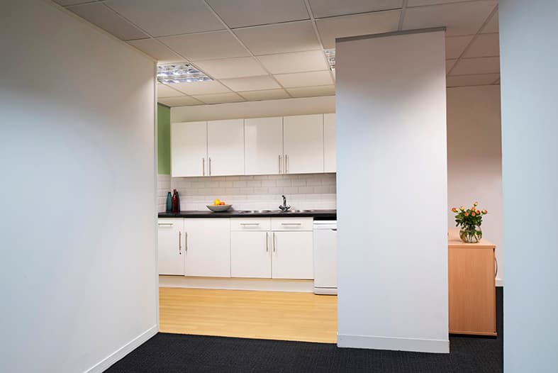 Brecon, Regus Cardiff Gate Business Park photo #3