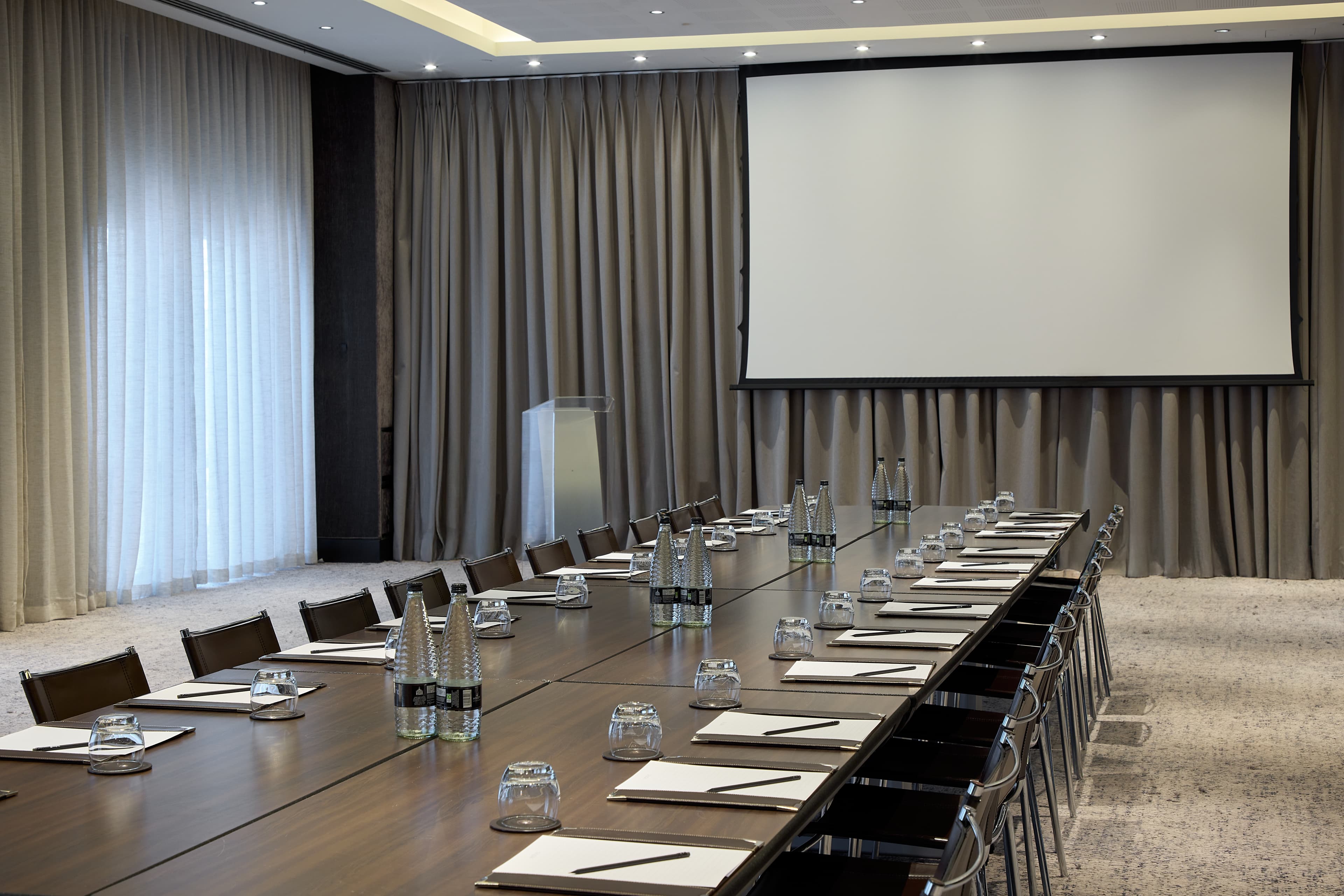 River Room, Radisson Blu Hotel, London Canary Wharf East photo #13