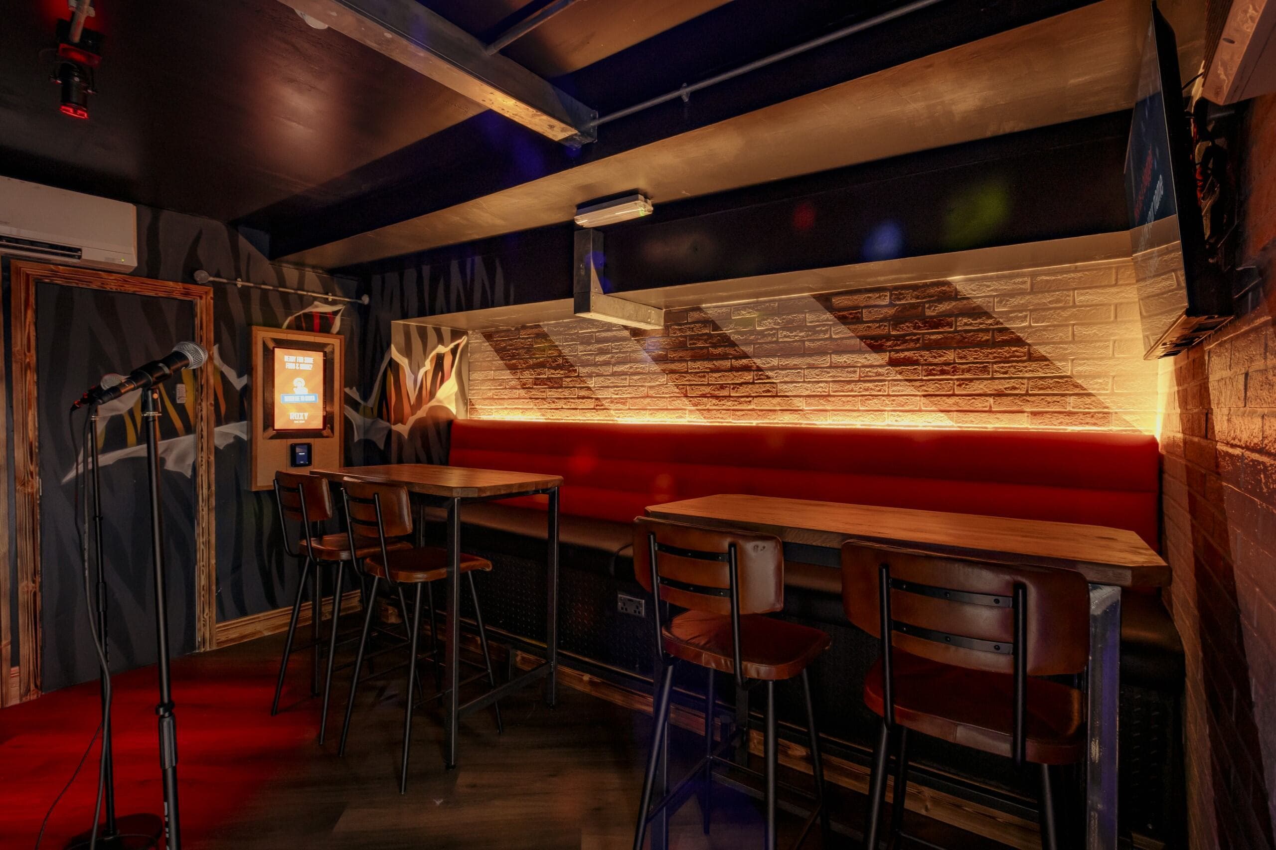 Karaoke Room, Roxy Ball Room Leeds (Boar Lane) photo #3