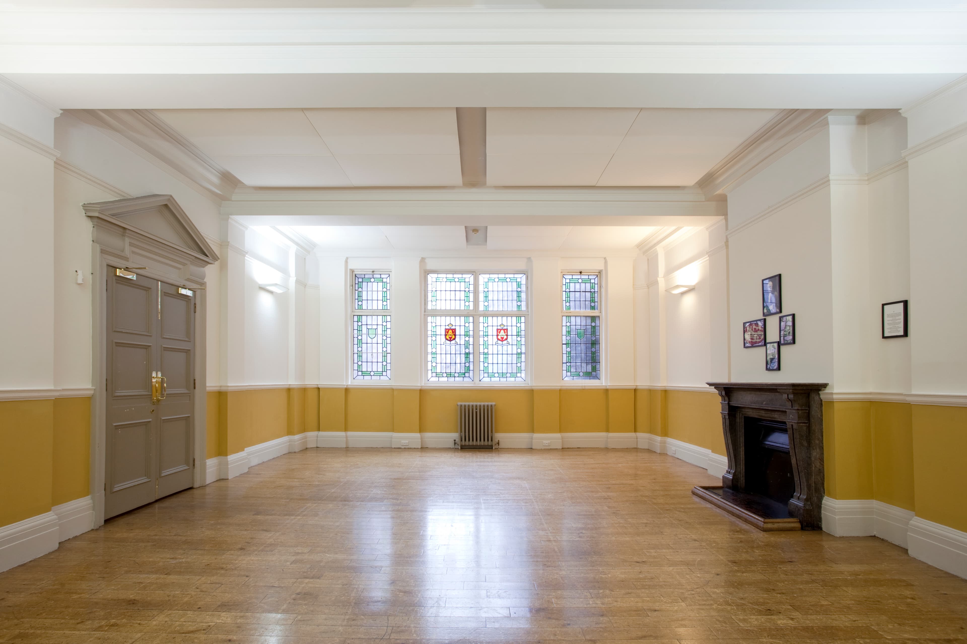Mayor's Parlour, Shoreditch Town Hall photo #1