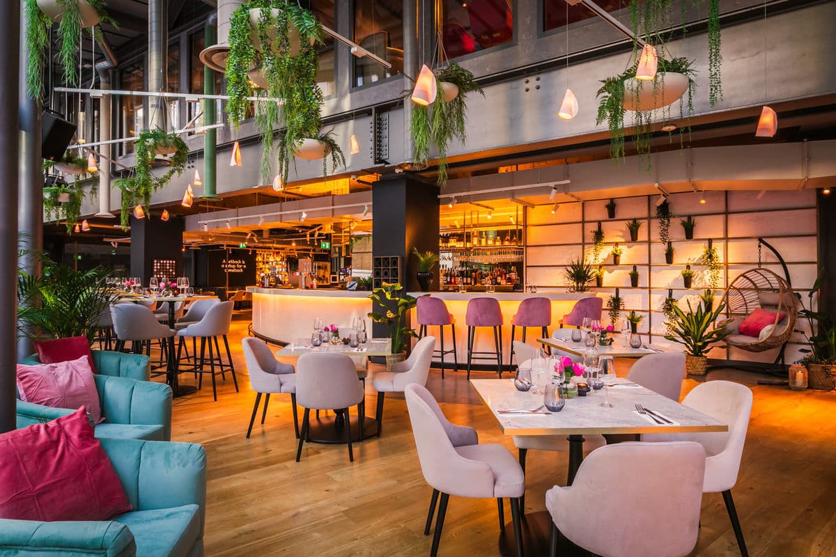 Full Venue Hire, The Listing Bar photo #5