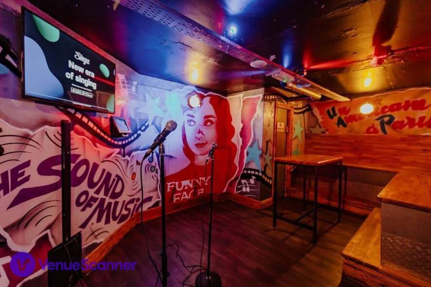 Roxy Ball Room Leeds (Merrion St.), The Main Stage photo #3