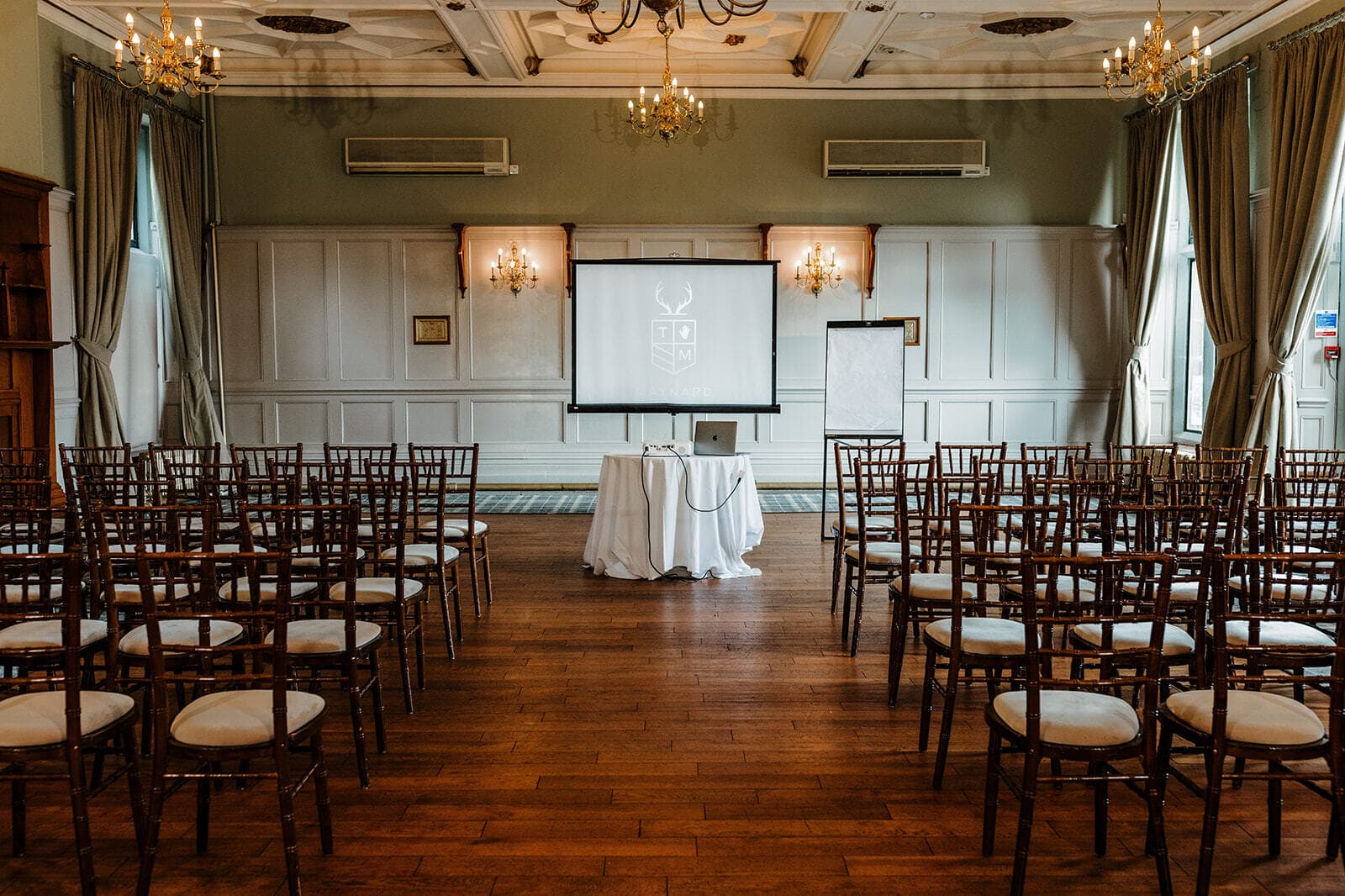 The Chatsworth Suite, The Maynard photo #3