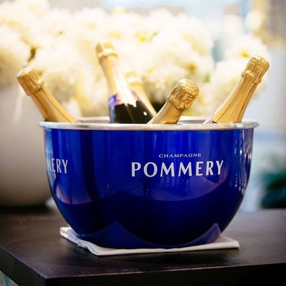 Champagne And Cocktail Bar