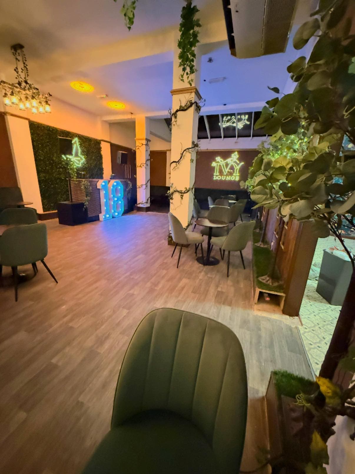 Private Hire, Ivy Lounge photo #5
