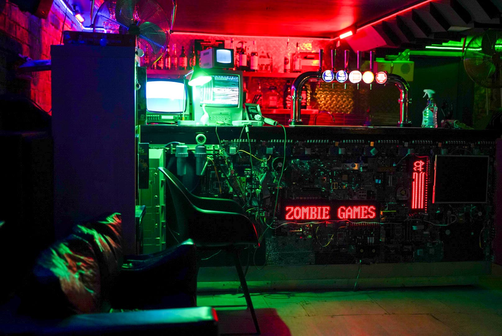 The Upside Down, Zombie Games Cafe & Bar photo #9