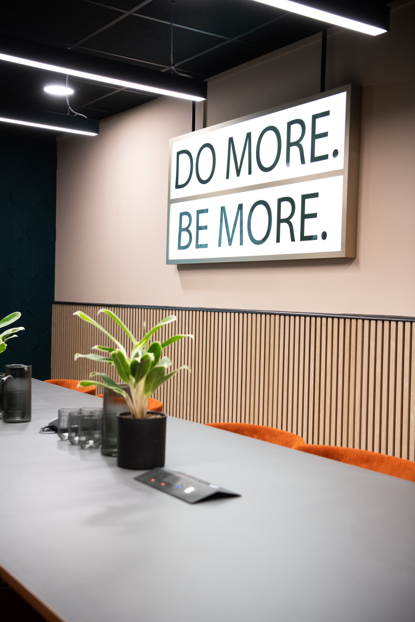 St. James Suite, Portland House Newcastle photo #2