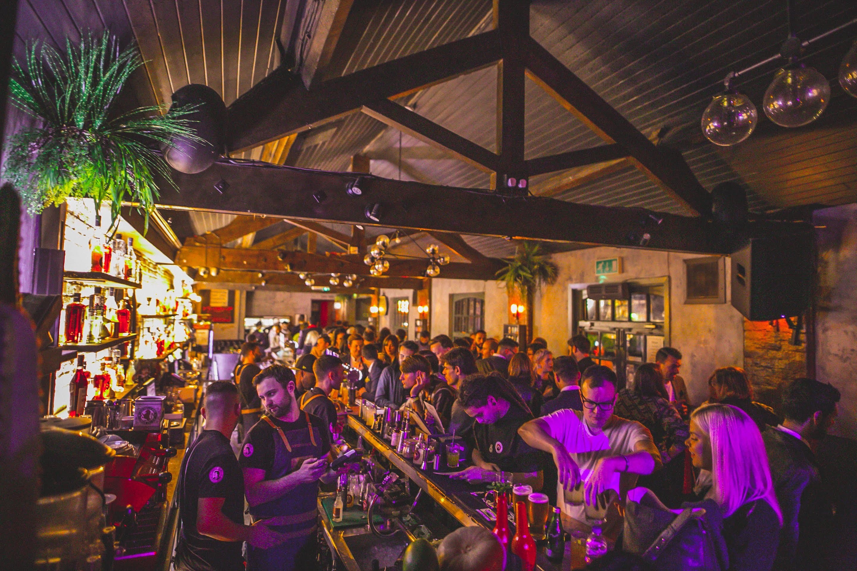 Lockside Bar & Club, Lockside & 180 Club photo #1