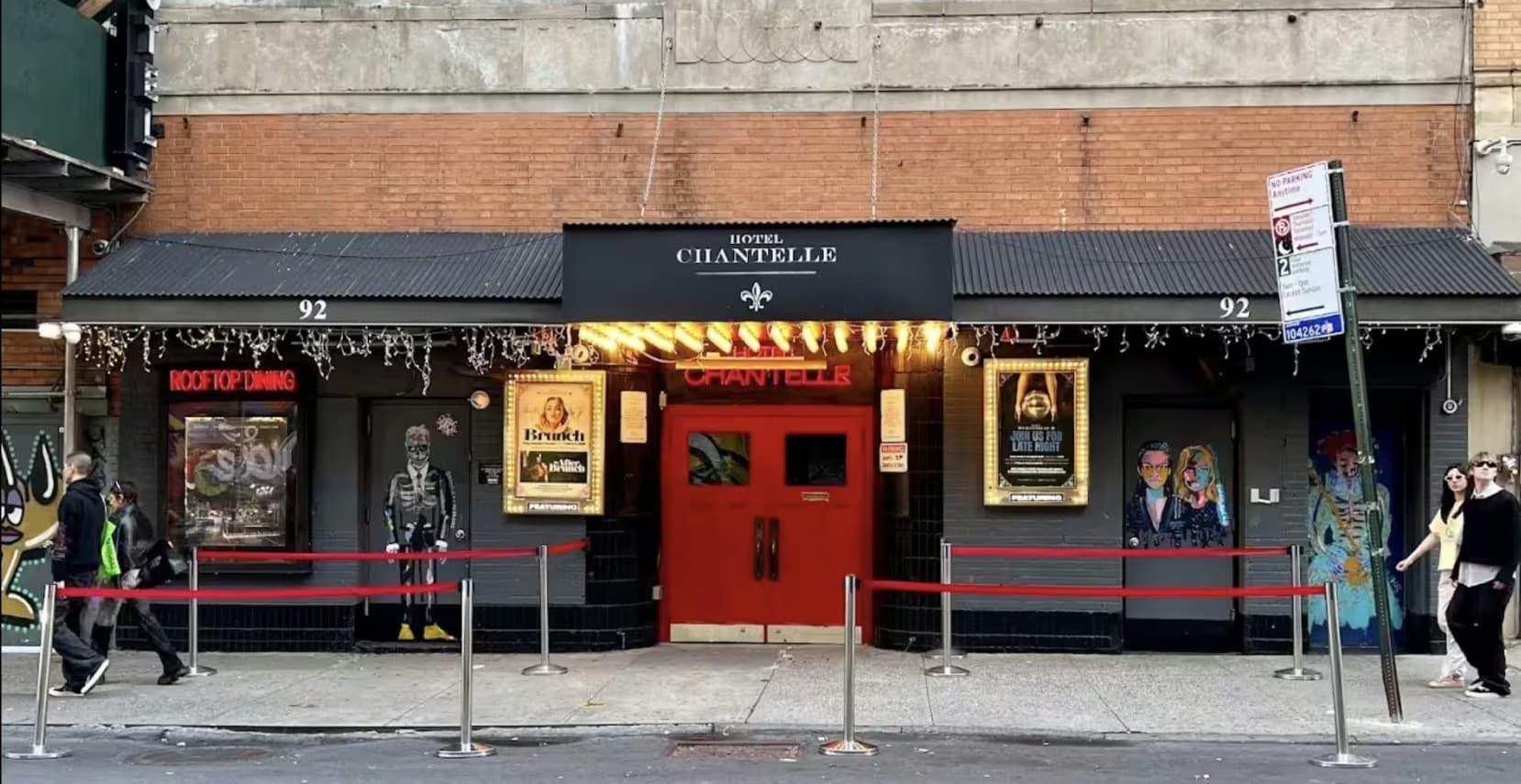 Bonbonniere (Lower Level), Hotel Chantelle photo #5