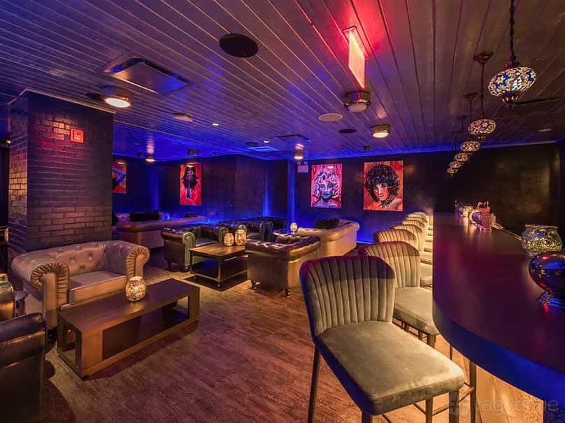 The Icon Room, Blue Midtown photo #5