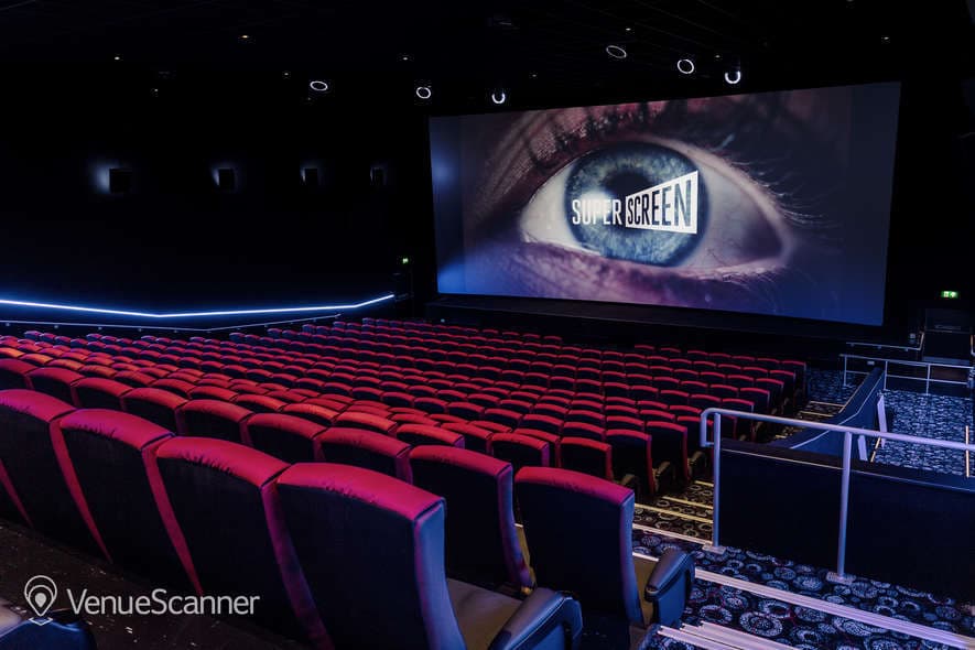 Cineworld Newcastle, Screen 1 - 394 Seats photo #3