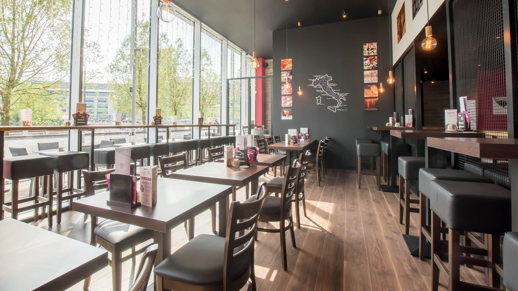 Exclusive Hire, Veeno Bristol photo #2