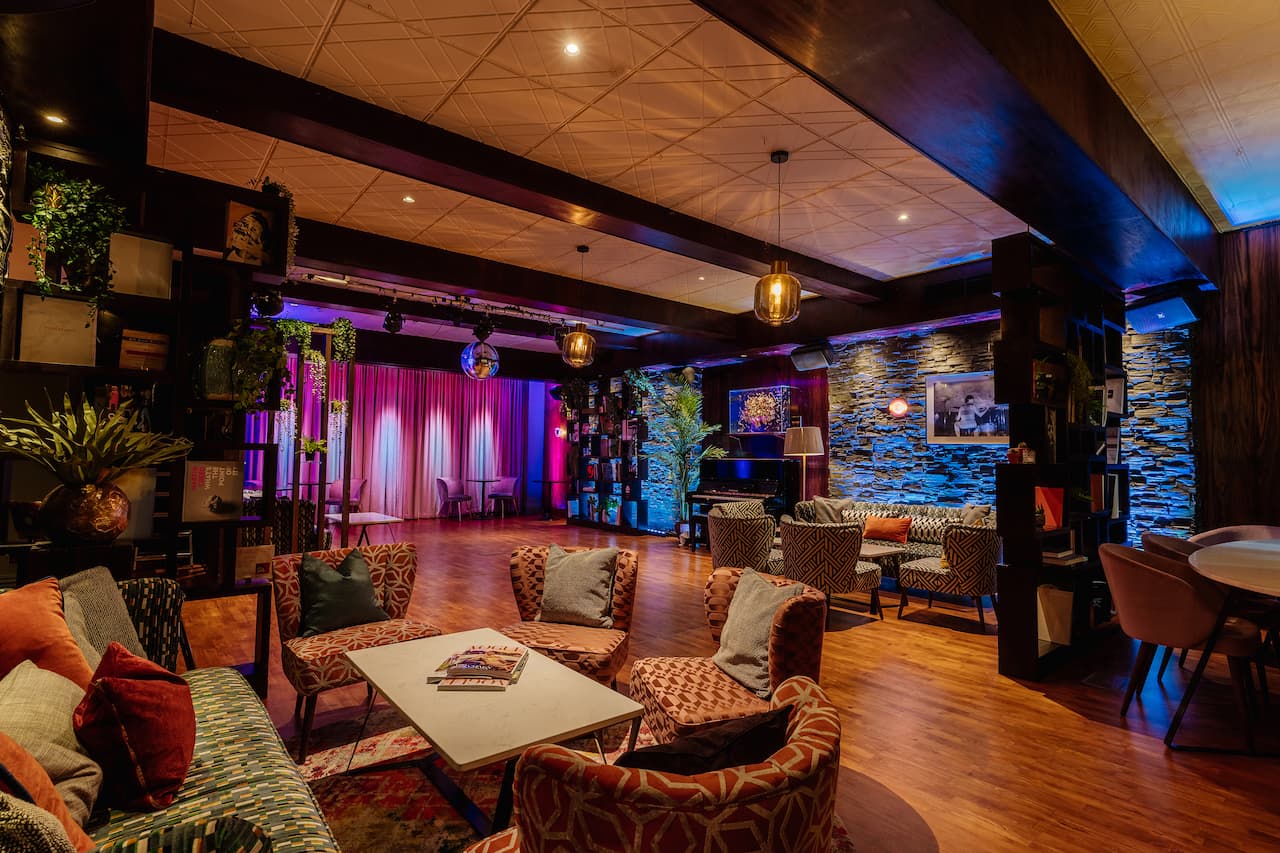 Club Lounge, Century Club photo #2