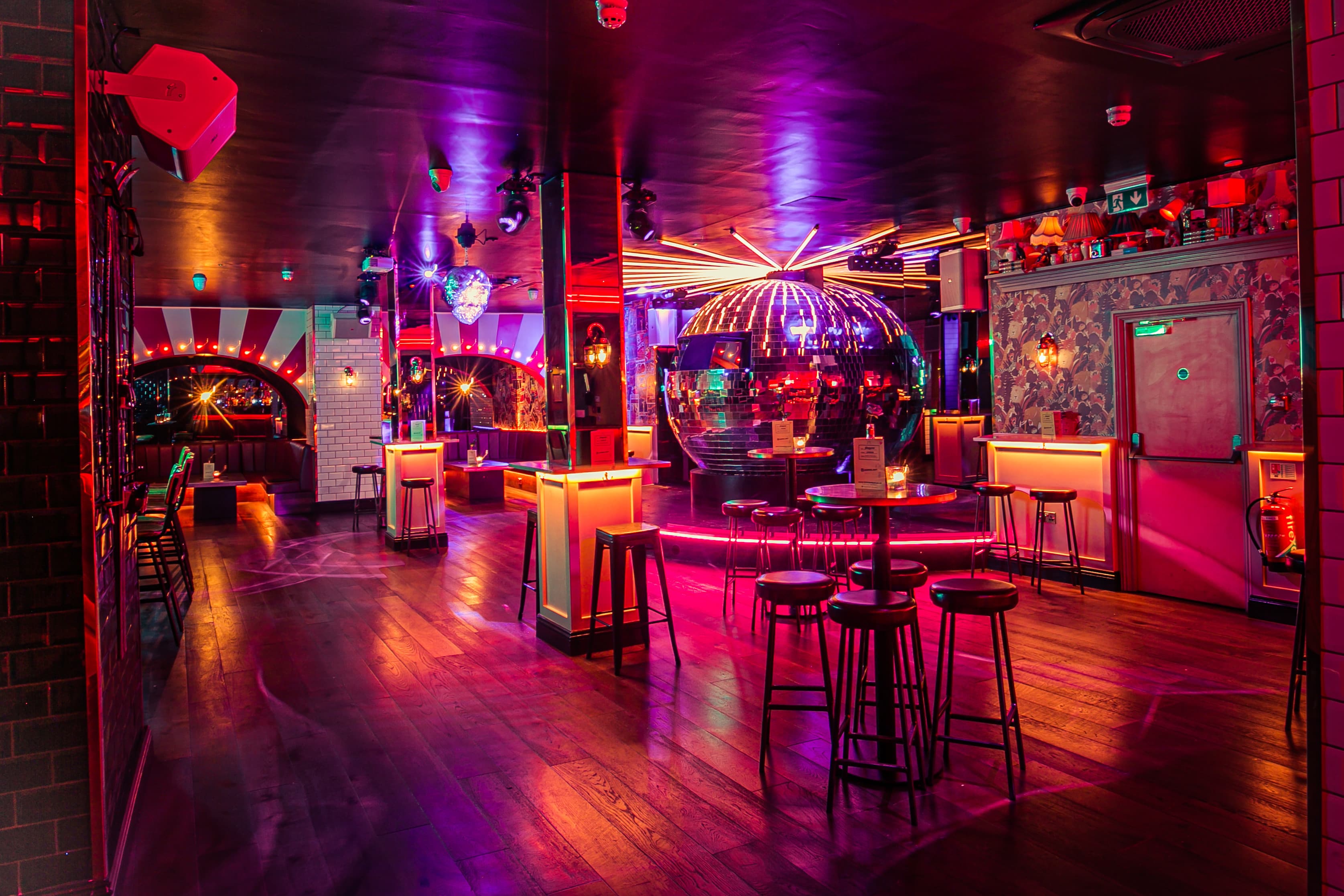 Full Venue Hire, Simmons Holborn photo #1
