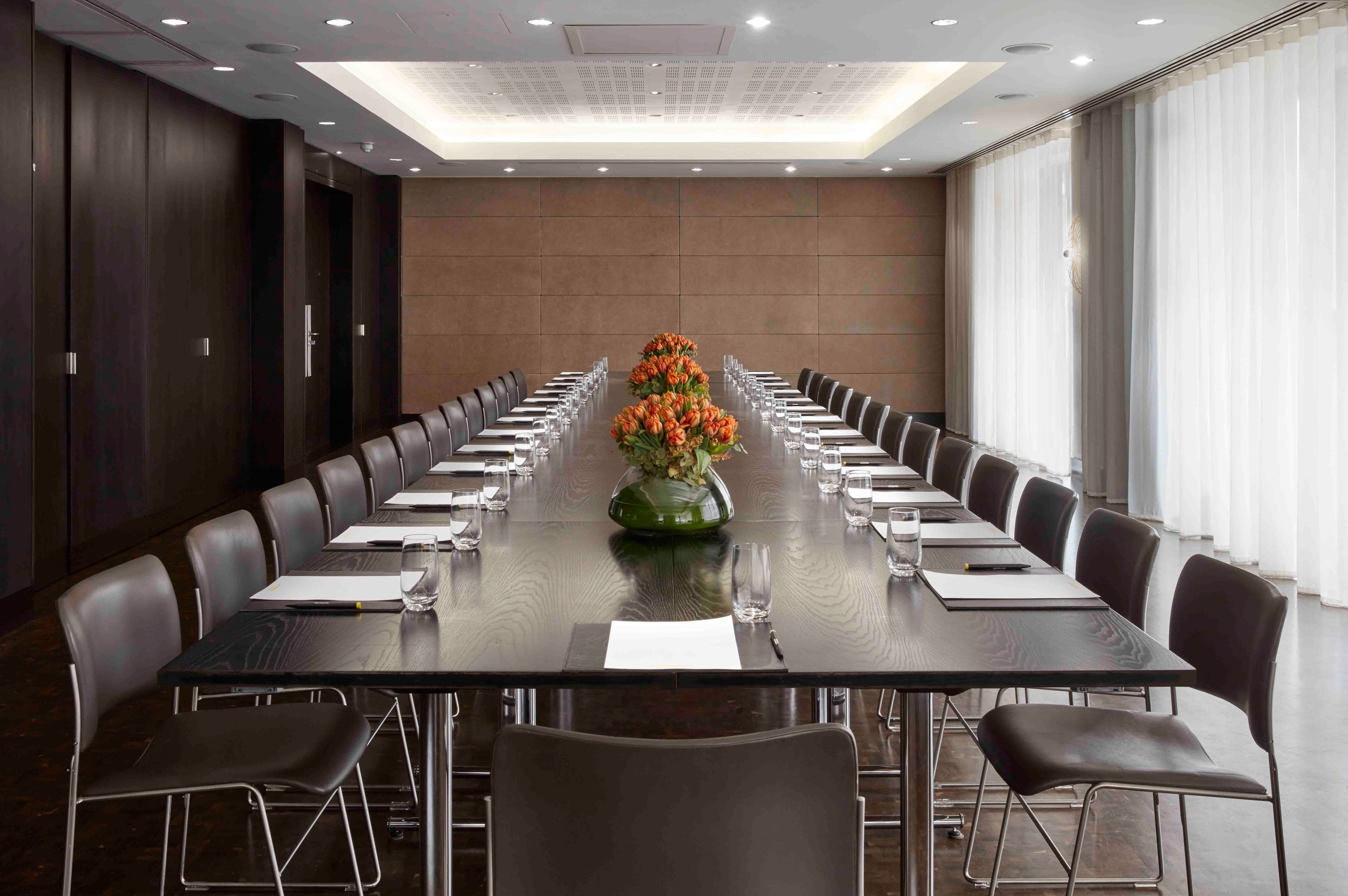 Purdey & Steed, South Place Hotel photo #2