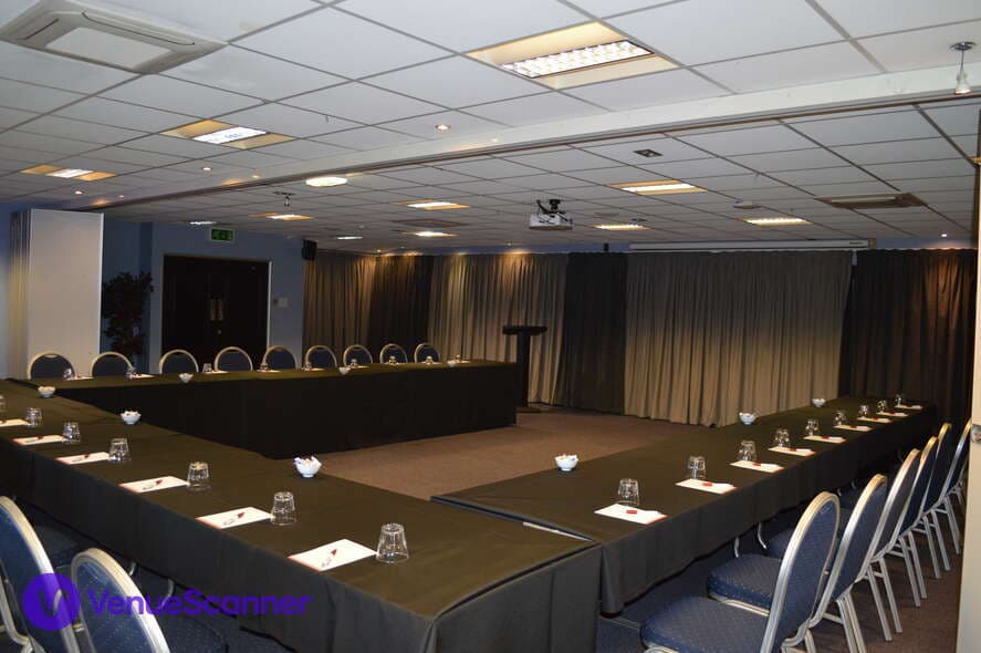 Heart Of England Conference And Events Centre, The Chestnut Suite photo #3