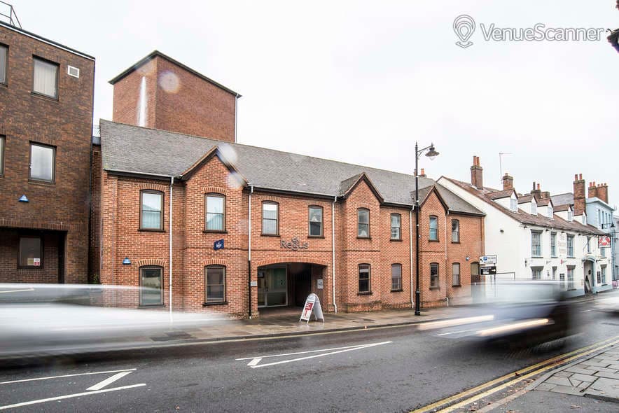 Regus Newbury Oxford House, Tokyo photo #3