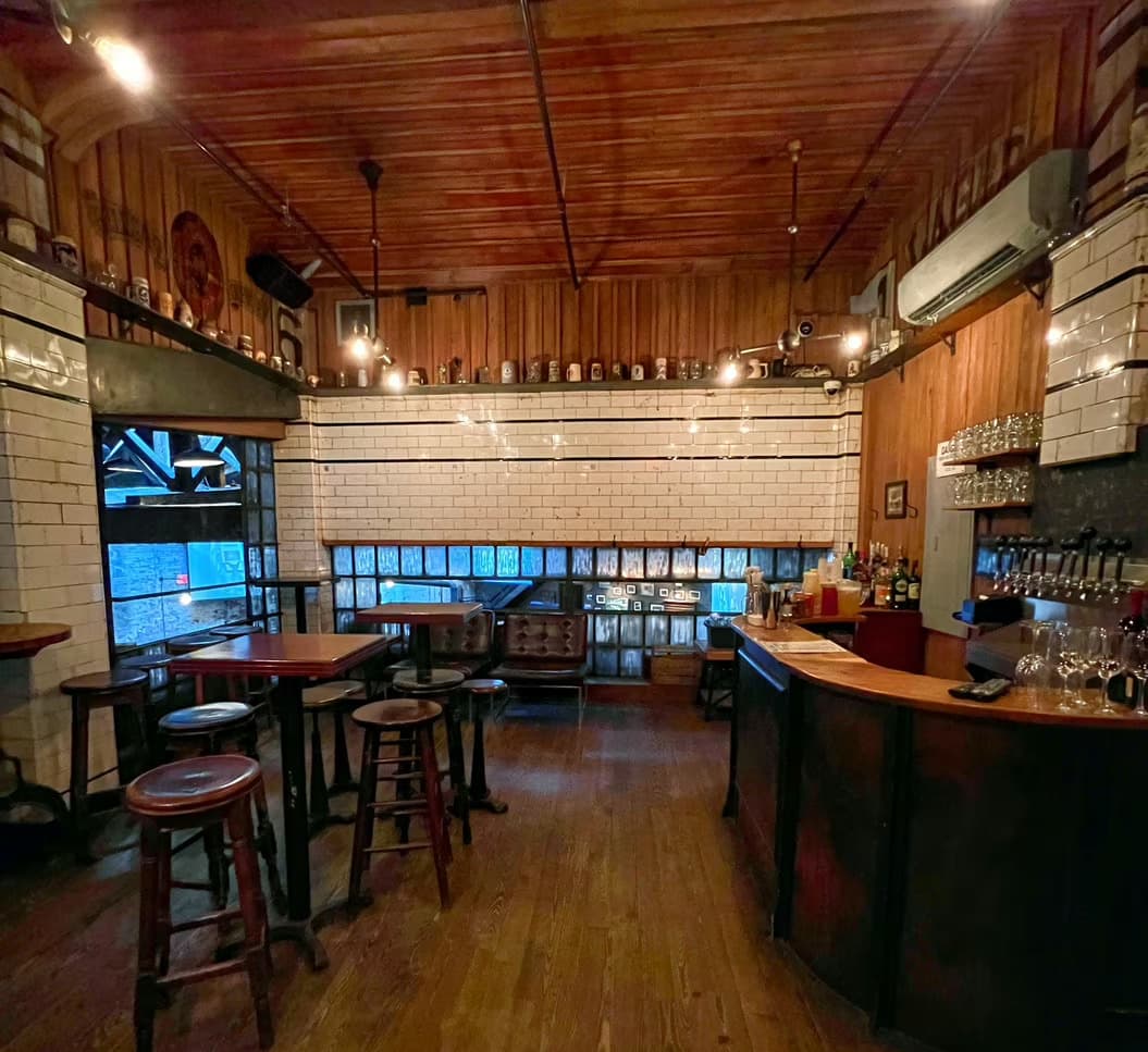 VIP Room, Houston Hall photo #1