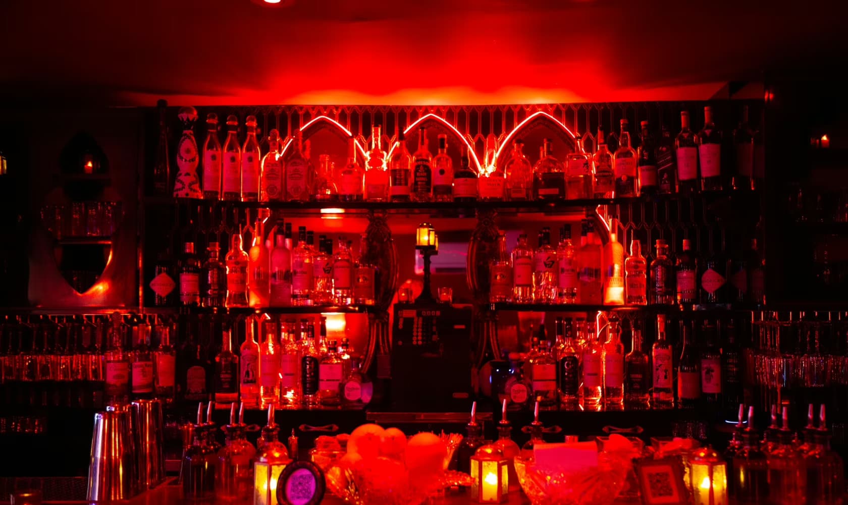 The Bedouin Lounge And Garden, Madame X photo #17