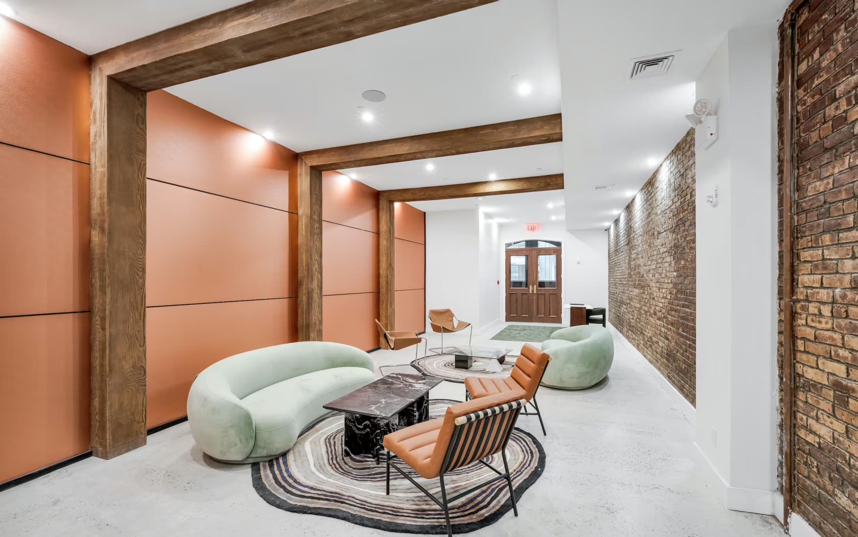 3 Floor Venue, Maison Rouge photo #1