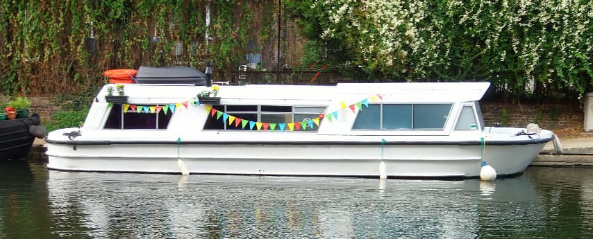 Floaty McFloatFace, Floaty McFloatface photo #6