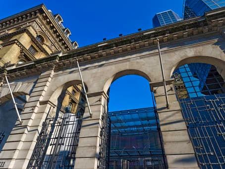 3,17, Regus Buckingham Palace Road photo #2