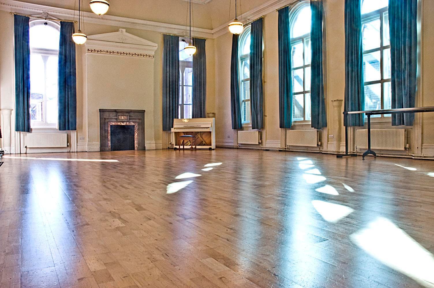 Small Hall, Old Hampstead Town Hall- Wac Arts photo #1