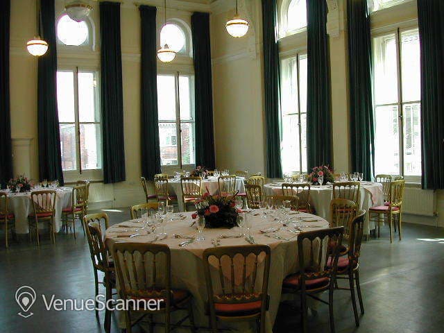 Old Hampstead Town Hall- Wac Arts, Council Chamber photo #3