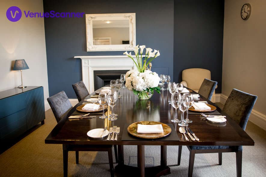 Arundel House, Thames Room photo #3