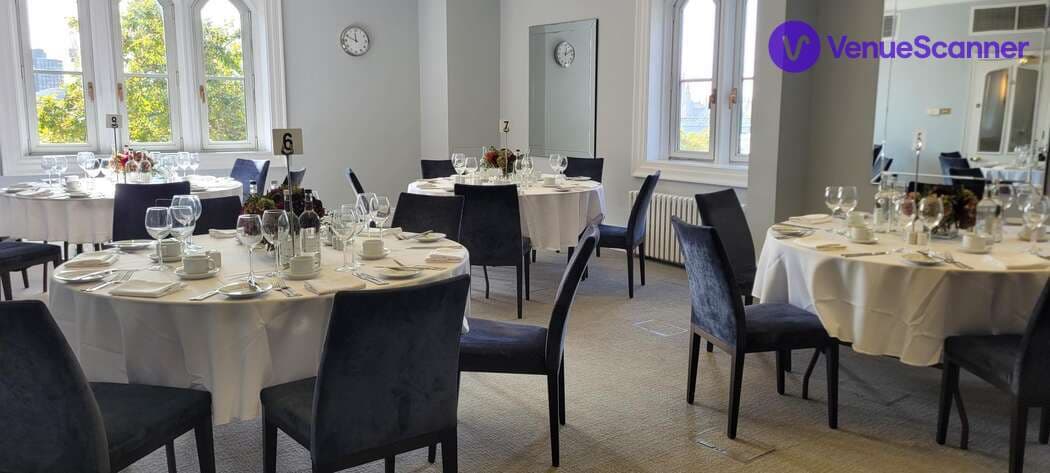 Arundel House, Trafalgar Room photo #3