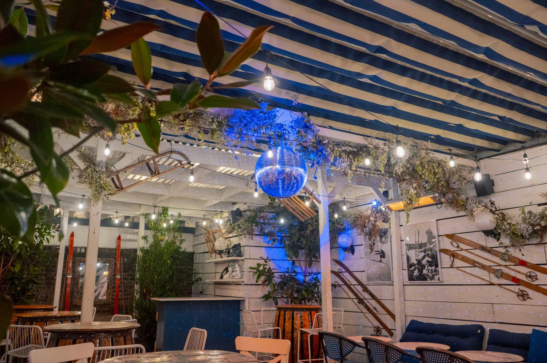 Weatherproof Rooftop Bar, Bubba Oasis photo #68