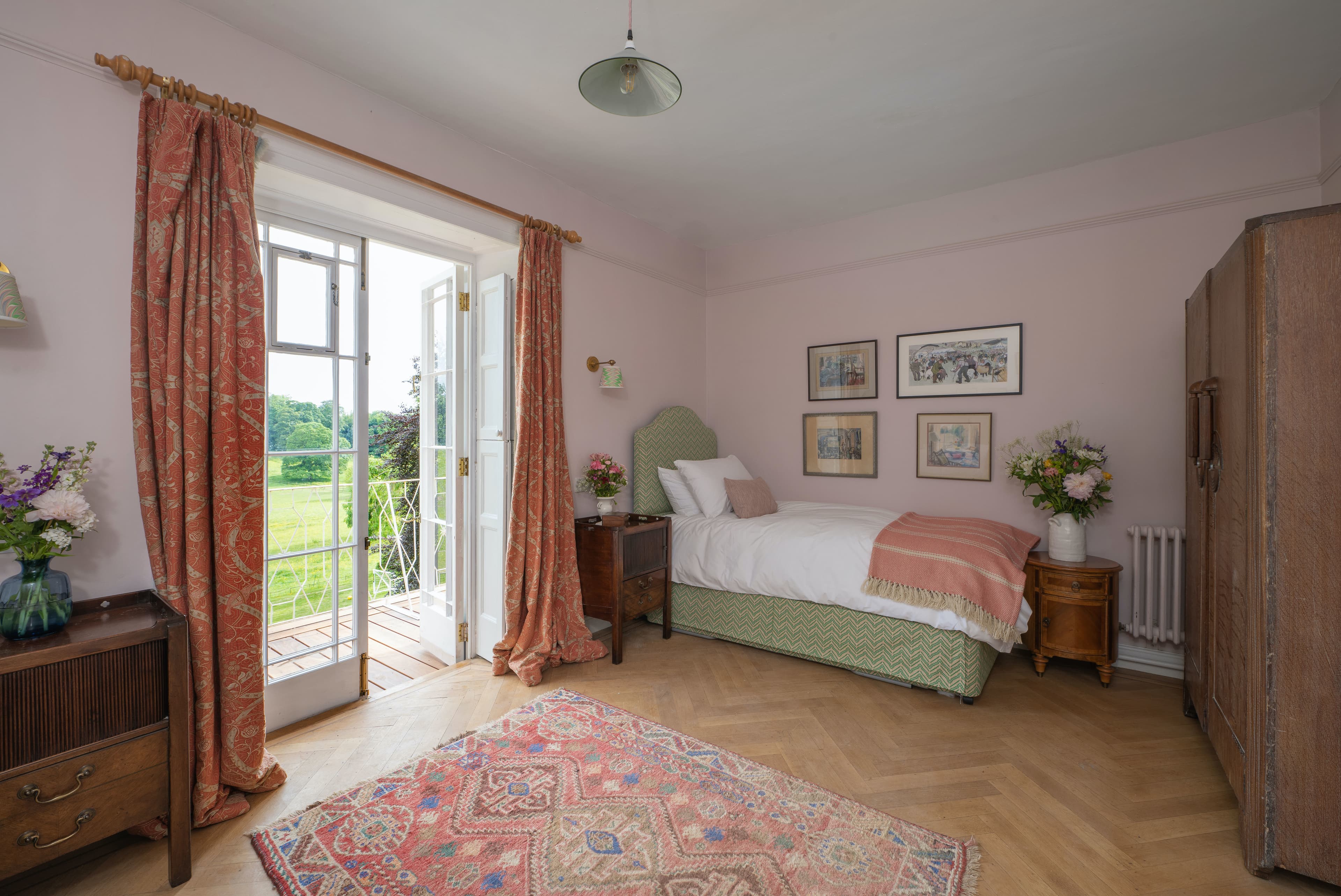 Exclusive Hire, Henge Estate photo #21