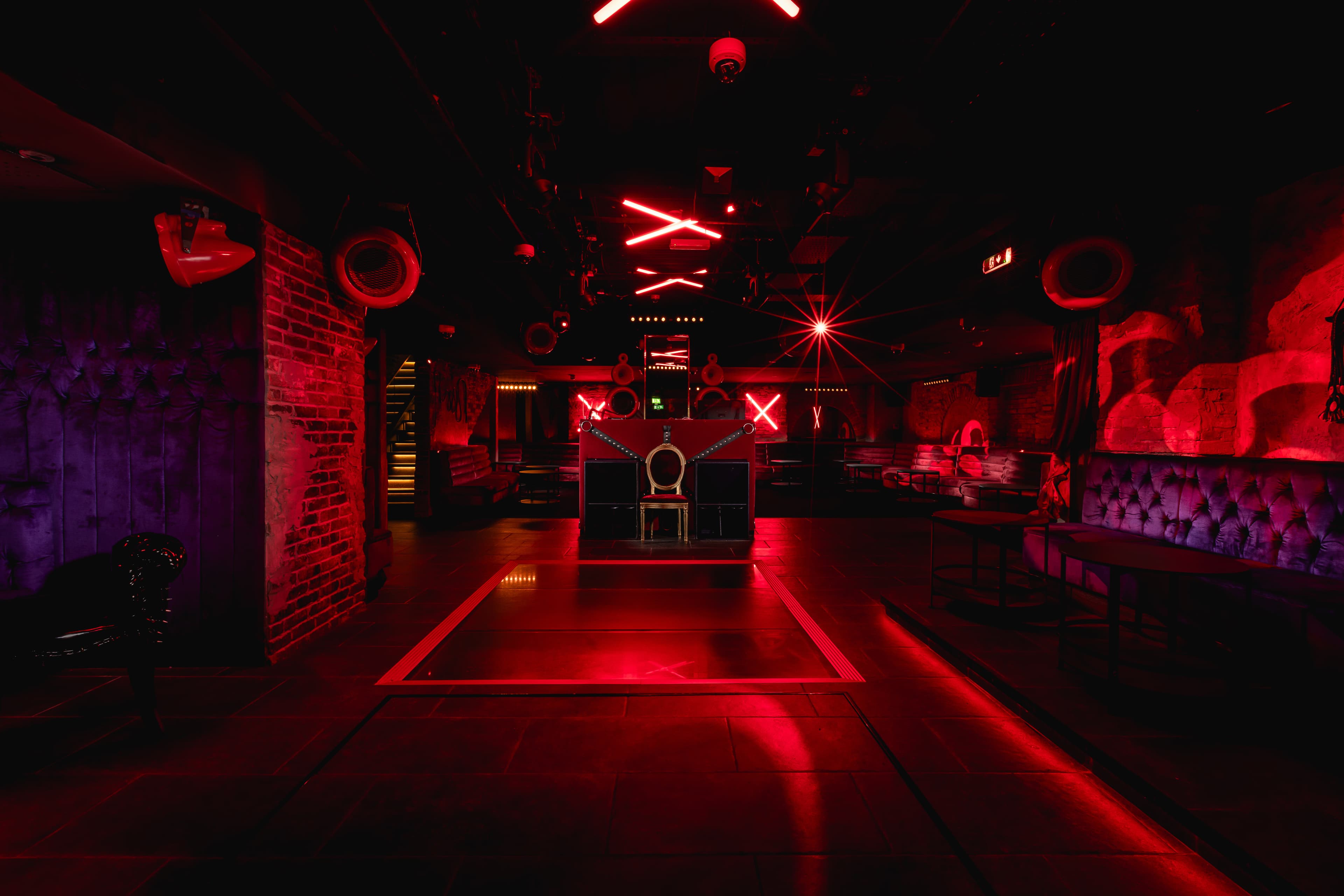 Full Venue Hire, Dear Darling photo #2