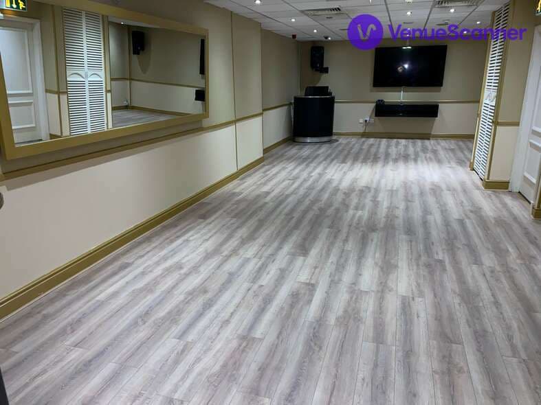 Grosvenor Riverboat Casino, Entire 2nd Level Of Venue photo #3