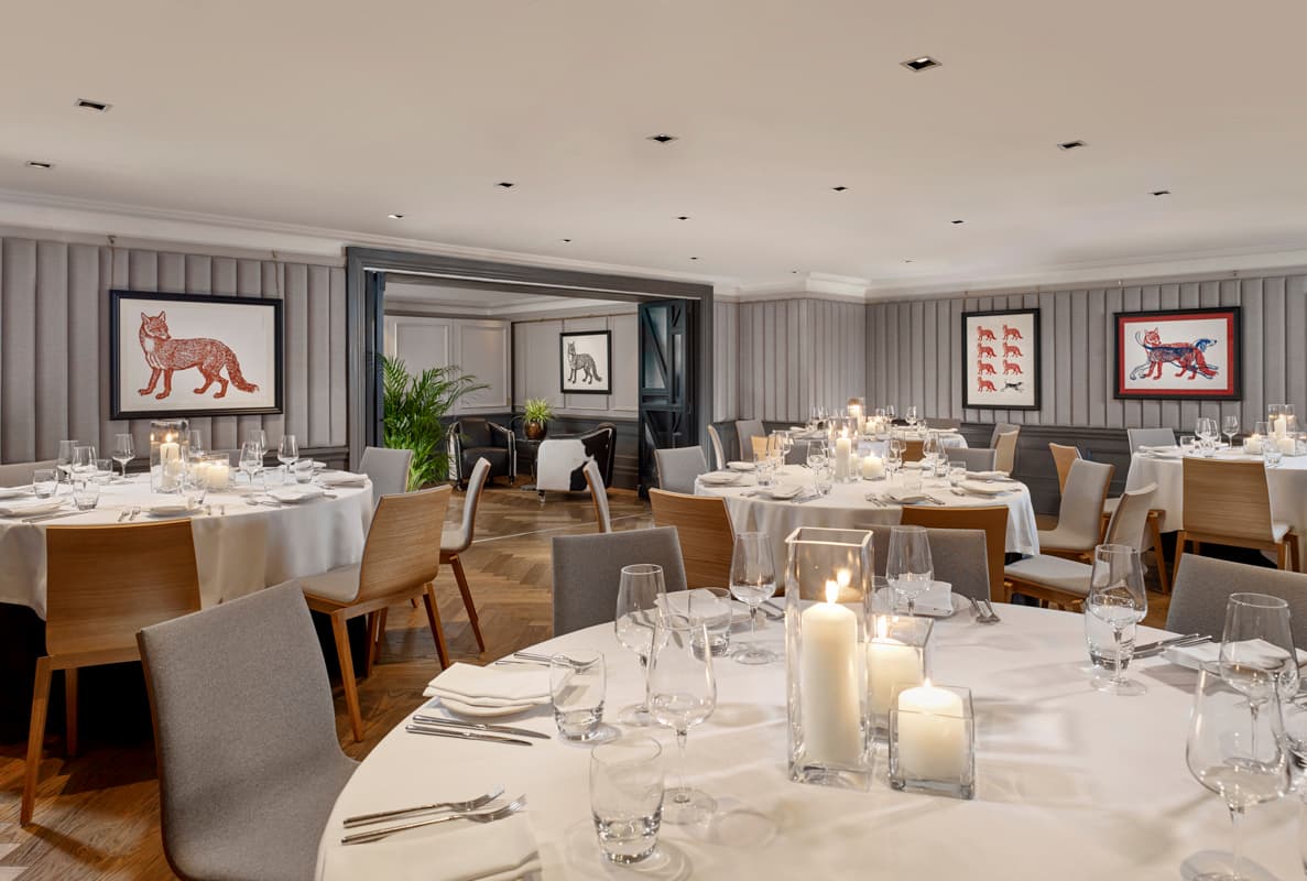 The Gallery, Holmes Hotel photo #2