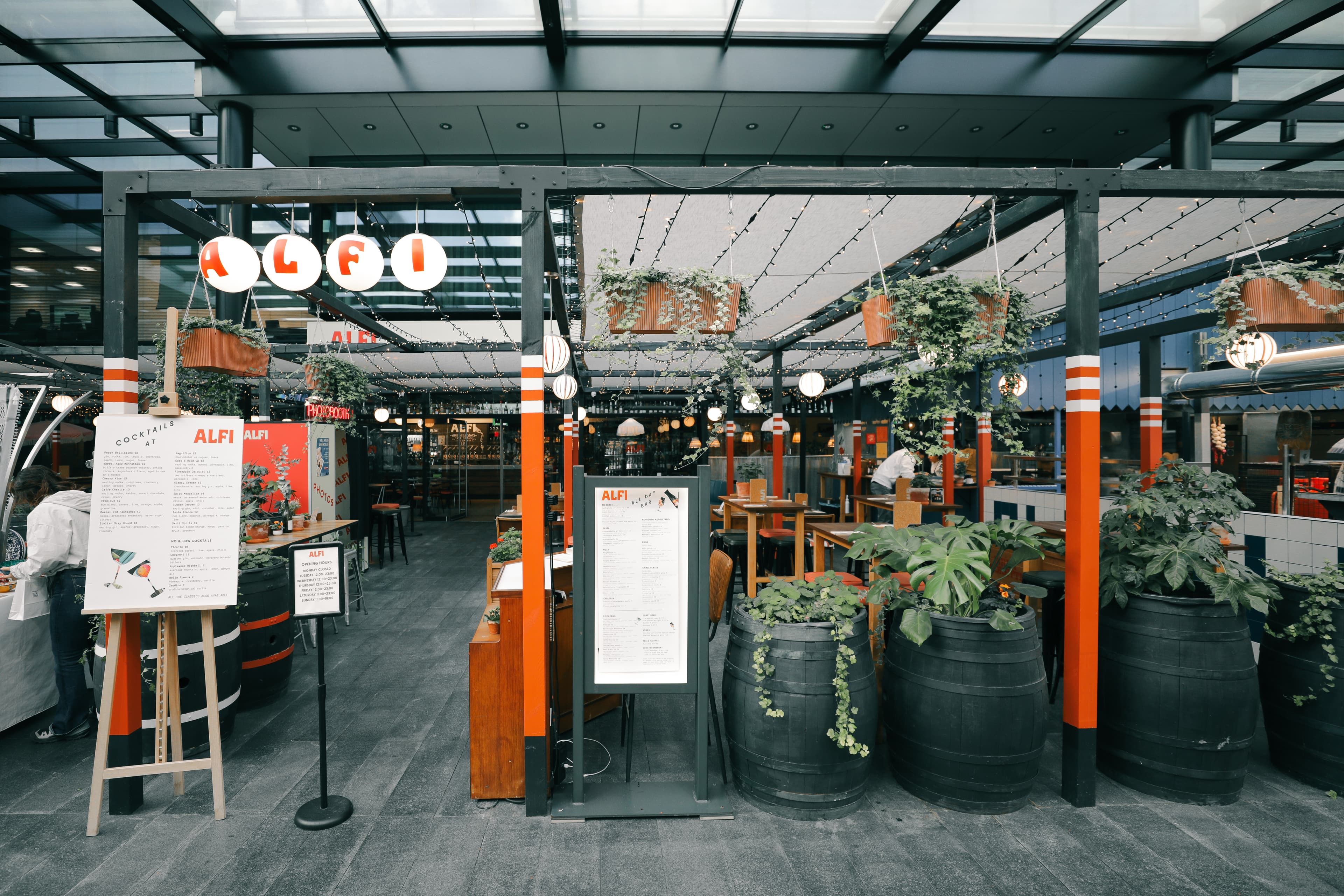 Photo of Alfi Spitalfields